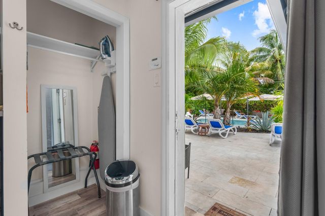 1110 NW 7th Avenue, Fort Lauderdale, FL 33311