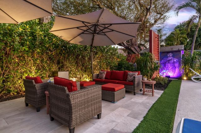 1110 NW 7th Avenue, Fort Lauderdale, FL 33311