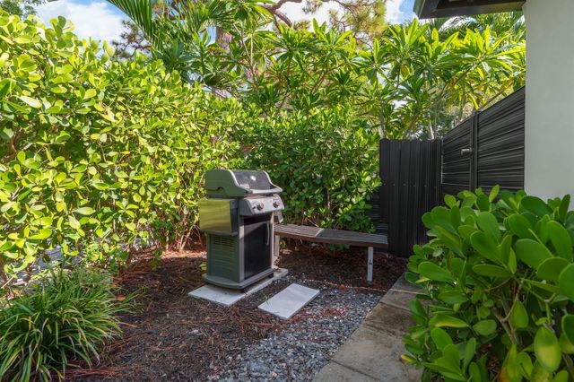 1110 NW 7th Avenue, Fort Lauderdale, FL 33311