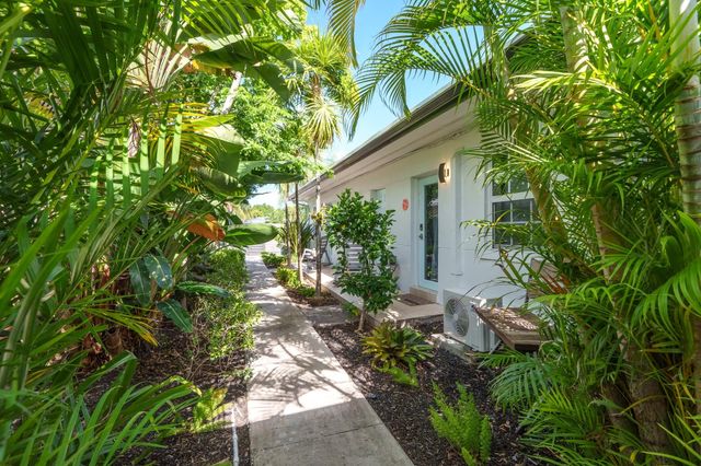 1110 NW 7th Avenue, Fort Lauderdale, FL 33311