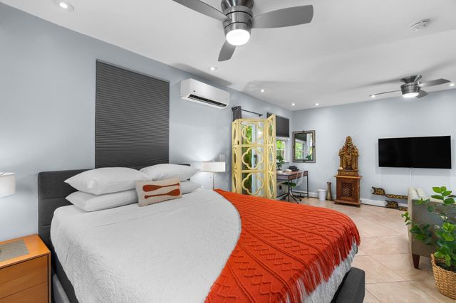 1110 NW 7th Avenue, Fort Lauderdale, FL 33311