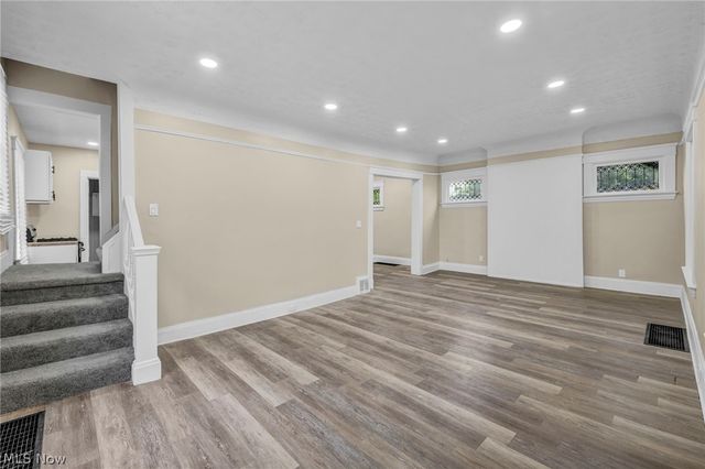 1168 N Lockwood Avenue, East Cleveland, OH 44112