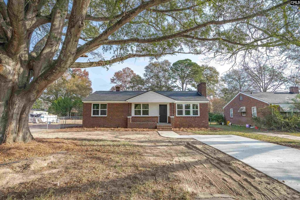 2337 Laurie Street, Cayce, SC 29033