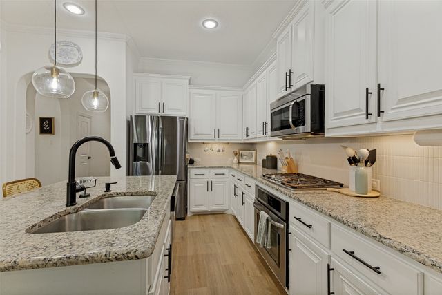 3556 Glass Mountain Trail, Fort Worth, TX 76244
