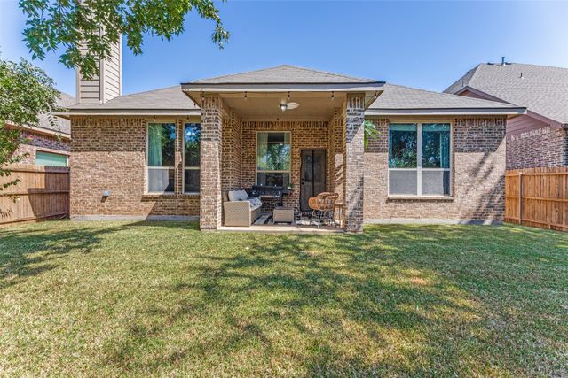 3556 Glass Mountain Trail, Fort Worth, TX 76244