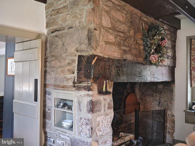 1789 WRIGHTSTOWN RD, Newtown, PA 18940