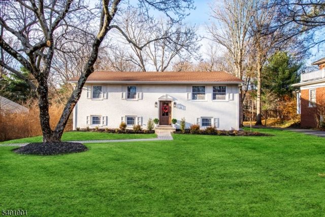 4 Barberry Rd, Morris Twp., NJ 07960