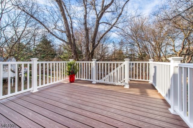 4 Barberry Rd, Morris Twp., NJ 07960