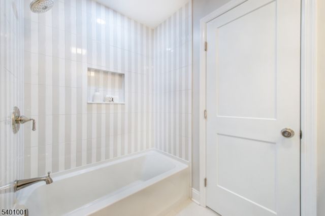 4 Barberry Rd, Morris Twp., NJ 07960