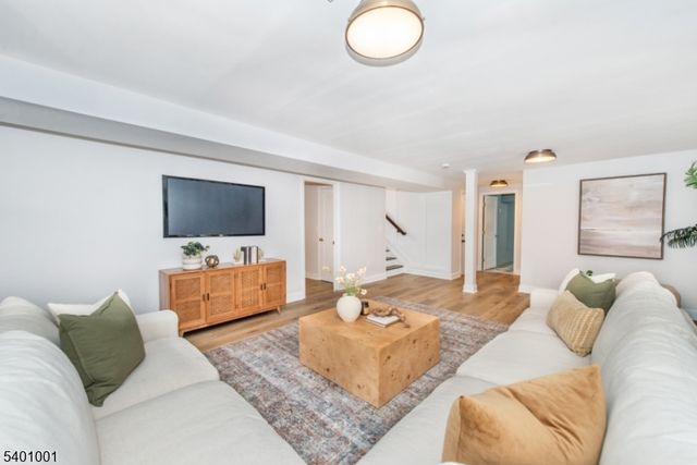 4 Barberry Rd, Morris Twp., NJ 07960