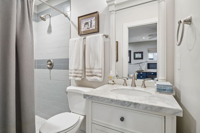 10428 Vinemont, Dallas, TX 75218