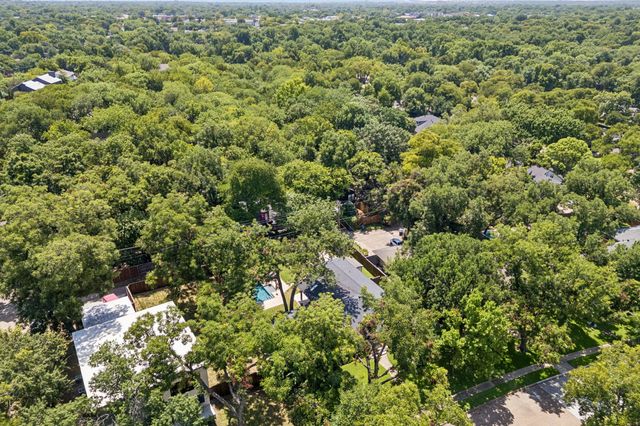 10428 Vinemont, Dallas, TX 75218