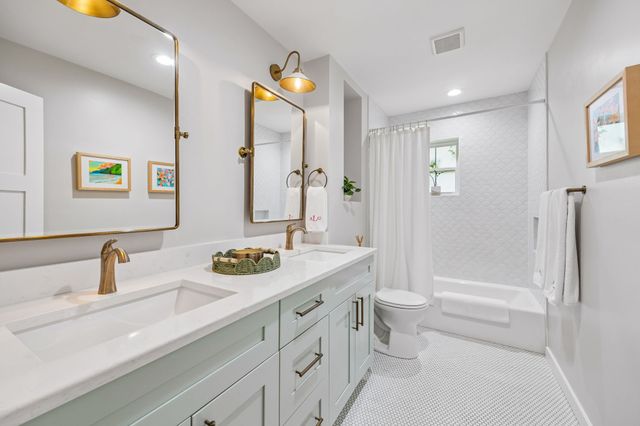 10428 Vinemont, Dallas, TX 75218