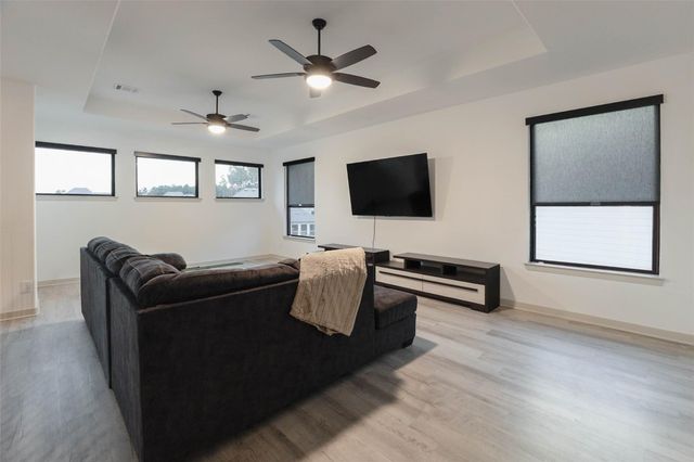 15634 Early Bird Lane, Conroe, TX 77302