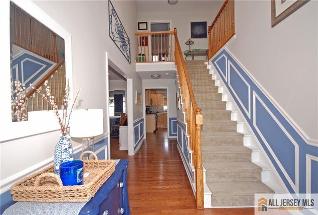 23 10th Street, Monroe, NJ 08831
