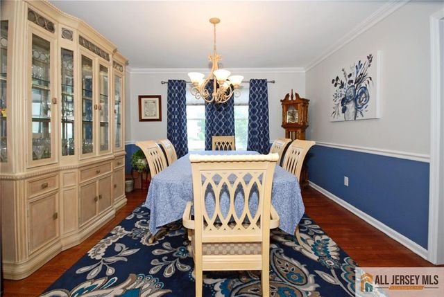 23 10th Street, Monroe, NJ 08831