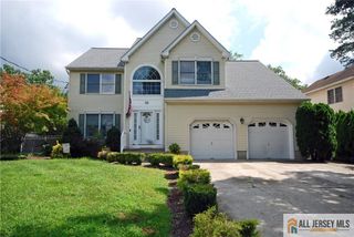 23 10th Street, Monroe, NJ 08831