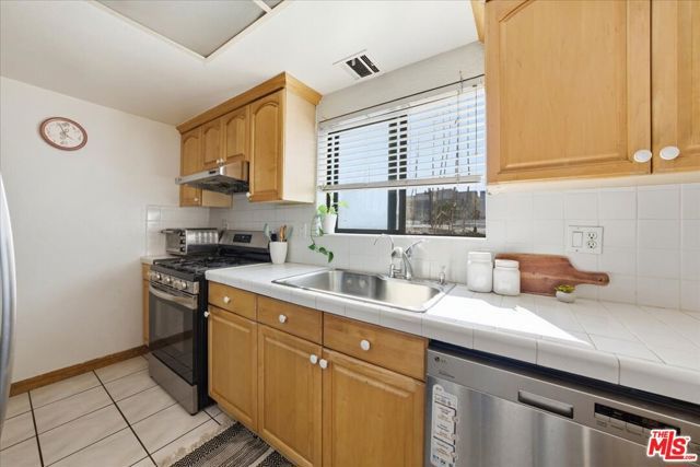 18 Park Street 6, Alhambra, CA 91801