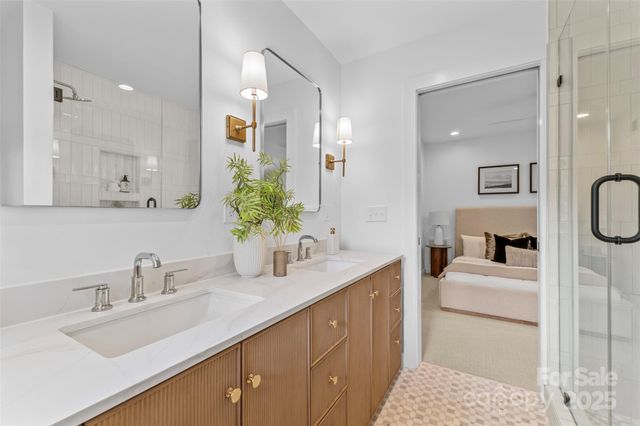 1314 Ordermore Avenue, Charlotte, NC 28203