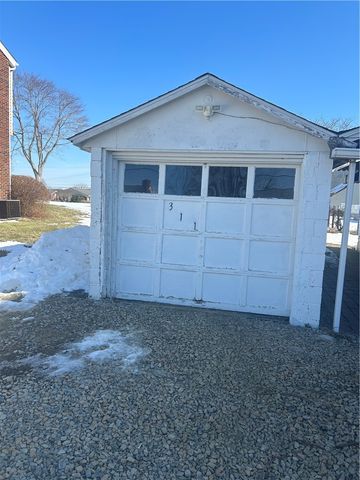 311 Sunset, Lower Burrell, PA 15068