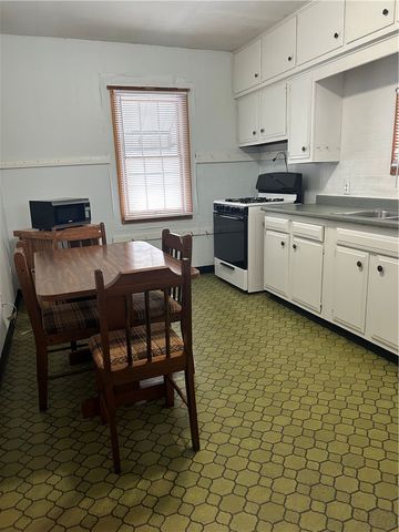 311 Sunset, Lower Burrell, PA 15068