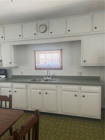 311 Sunset, Lower Burrell, PA 15068