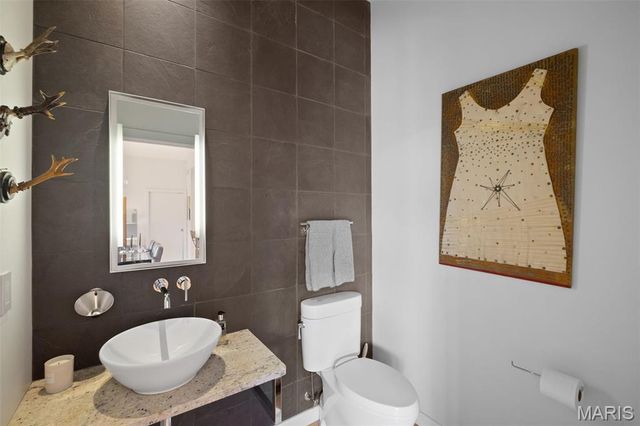 7526 Washington Avenue, University City, MO 63130