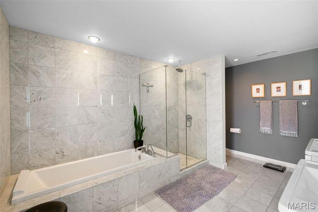 7526 Washington Avenue, University City, MO 63130