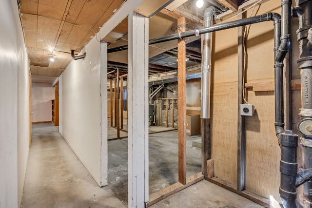 1963 S LAKE ST, Salt Lake City, UT 84105