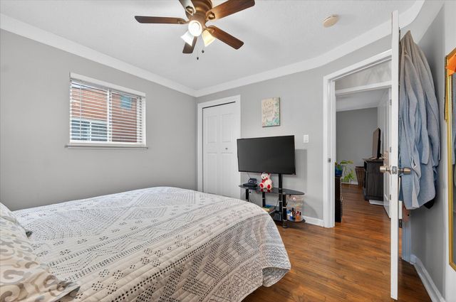 21519 Willow Wisp Street, Saint Clair Shores, MI 48082