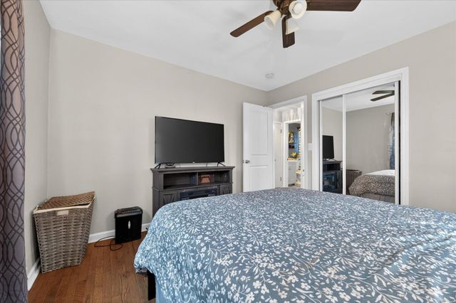 21519 Willow Wisp Street, Saint Clair Shores, MI 48082