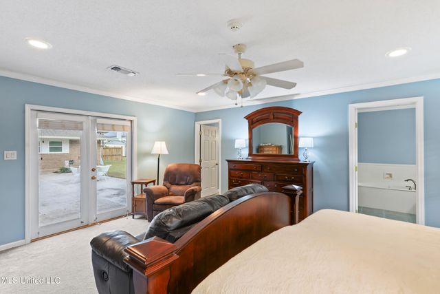 40 Greenbriar Drive, Gulfport, MS 39507