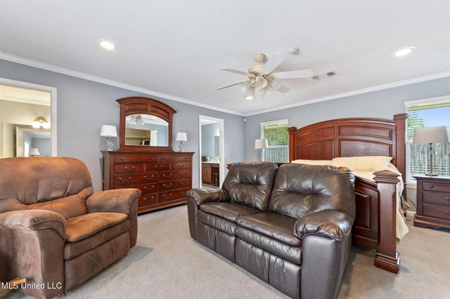 40 Greenbriar Drive, Gulfport, MS 39507