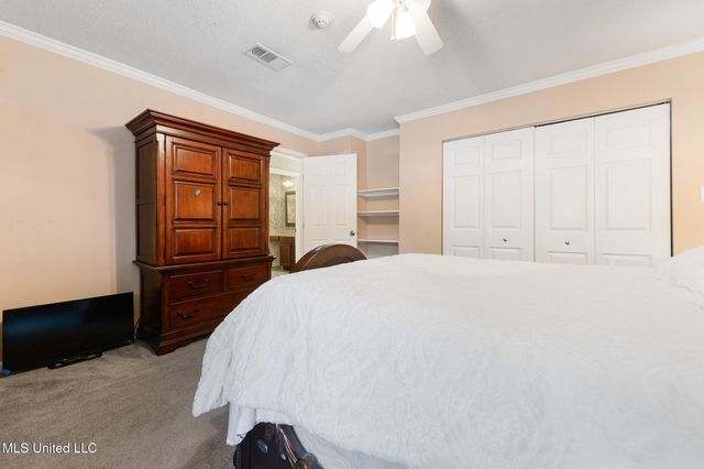 40 Greenbriar Drive, Gulfport, MS 39507