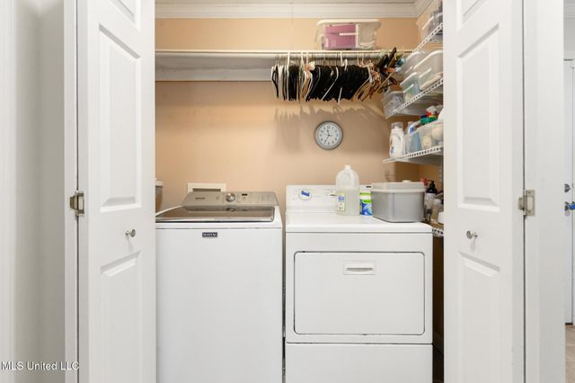 40 Greenbriar Drive, Gulfport, MS 39507