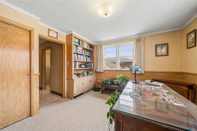 18 E Tacoma Avenue, Latrobe, PA 15650