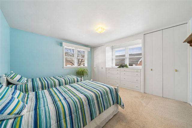 18 E Tacoma Avenue, Latrobe, PA 15650