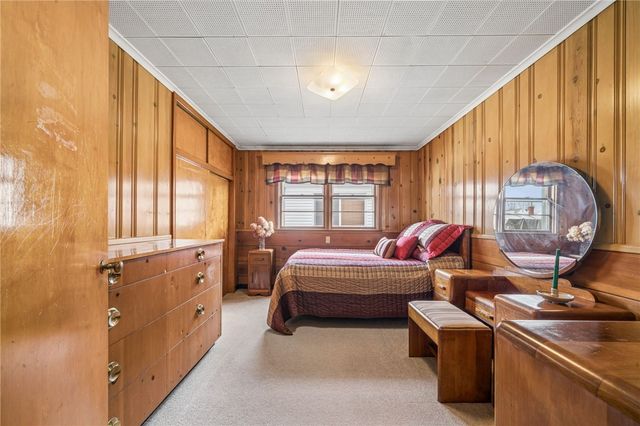 18 E Tacoma Avenue, Latrobe, PA 15650