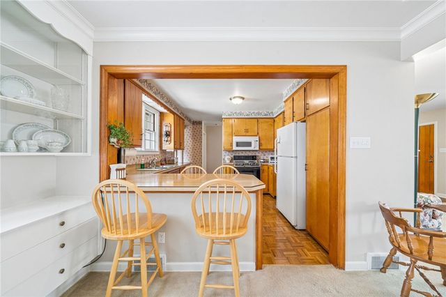 18 E Tacoma Avenue, Latrobe, PA 15650