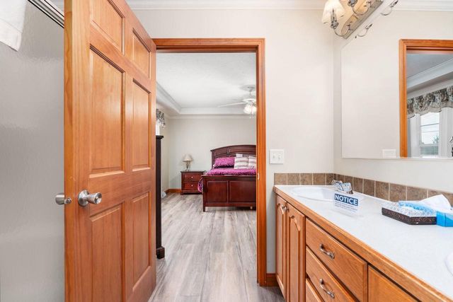 272 OAKBROOK Drive, Wisconsin Dells, WI 53965