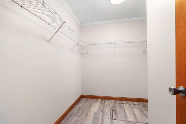 272 OAKBROOK Drive, Wisconsin Dells, WI 53965