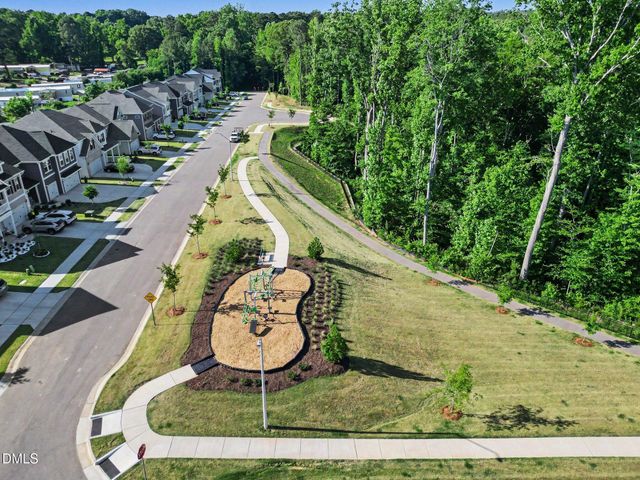 643 Georgias Landing Parkway, Raleigh, NC 27603