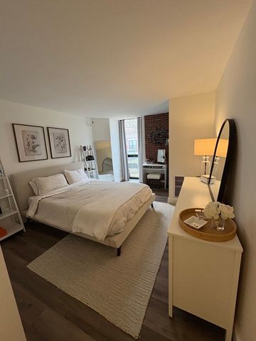 42 8th Street 5111, Boston, MA 02129