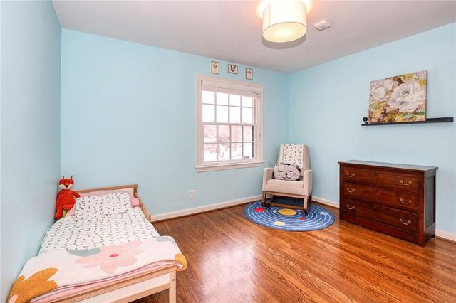 4966 Westwood Road, Kansas City, MO 64112