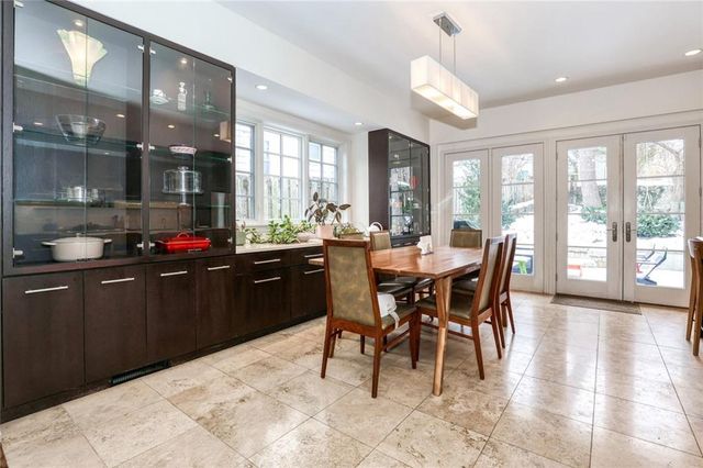 4966 Westwood Road, Kansas City, MO 64112