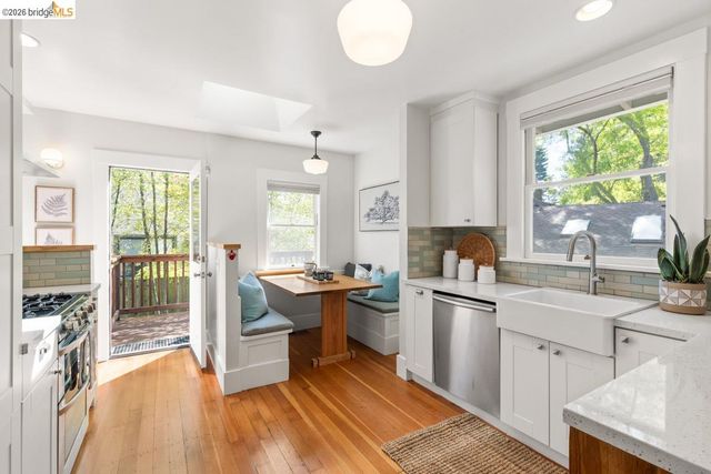 71 Norwood Ave, Kensington, CA 94707