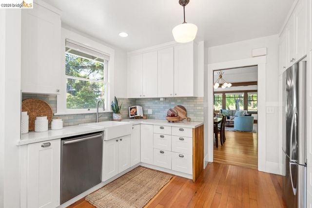 71 Norwood Ave, Kensington, CA 94707