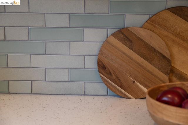 71 Norwood Ave, Kensington, CA 94707