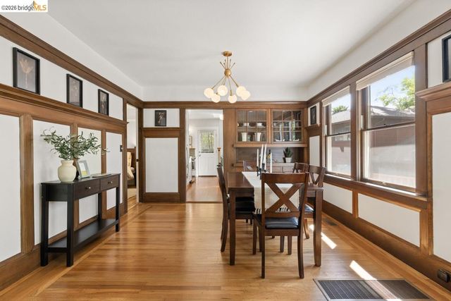 71 Norwood Ave, Kensington, CA 94707