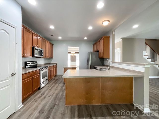 1112 Tranquil Falls Lane, Matthews, NC 28104